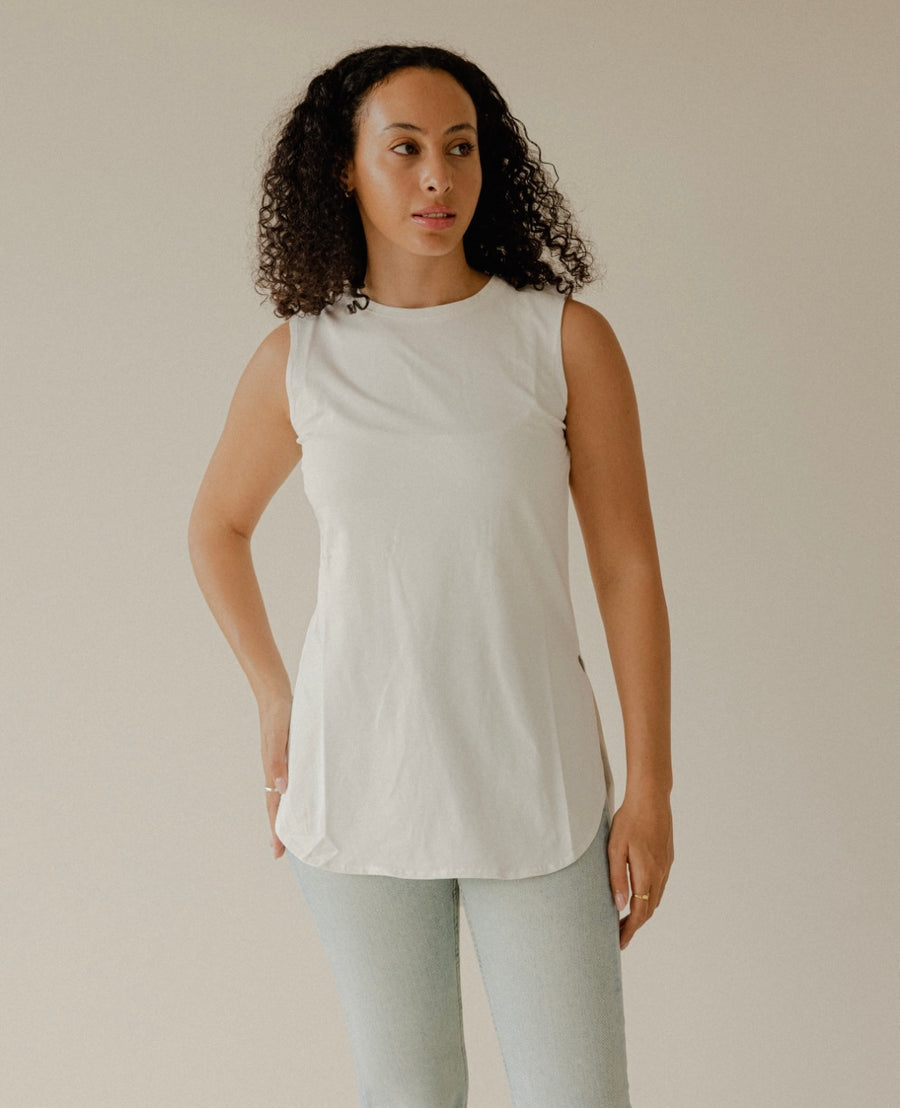 Essential Sleeveless Basic in White