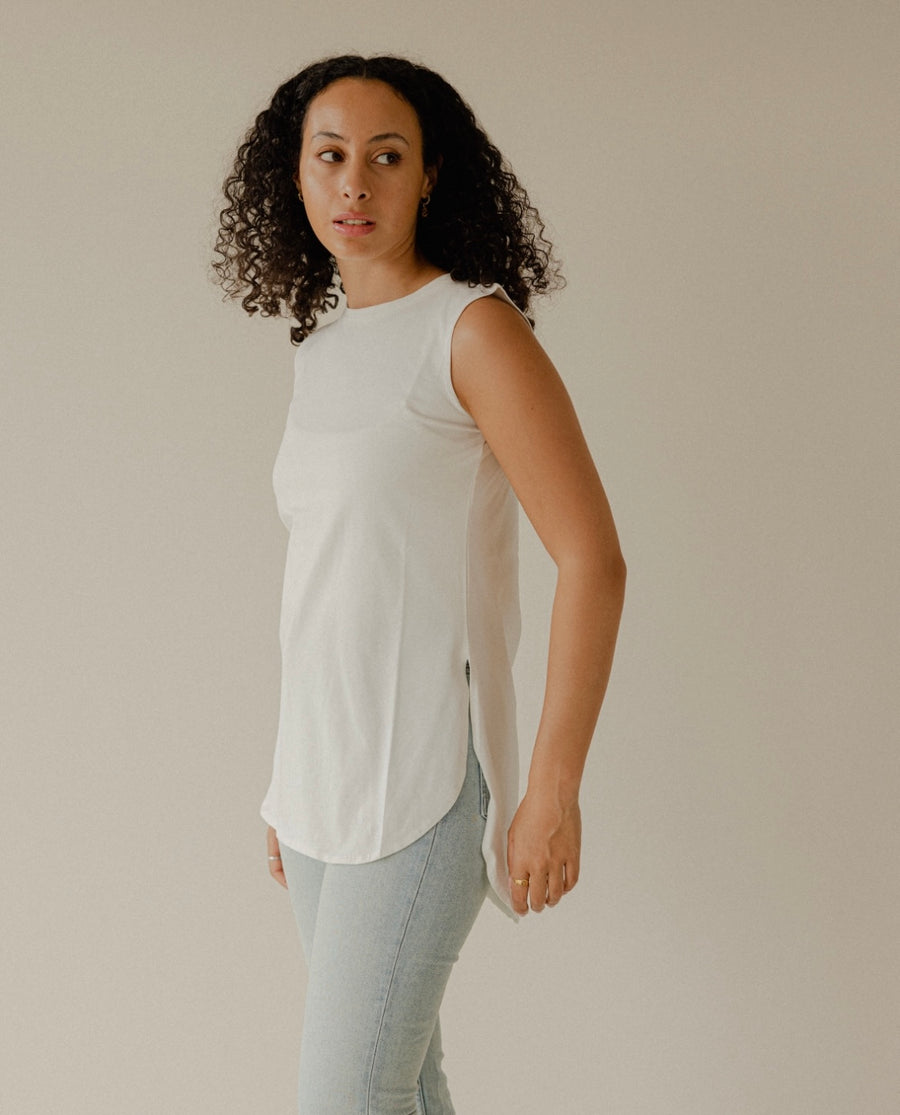 Essential Sleeveless Basic in White