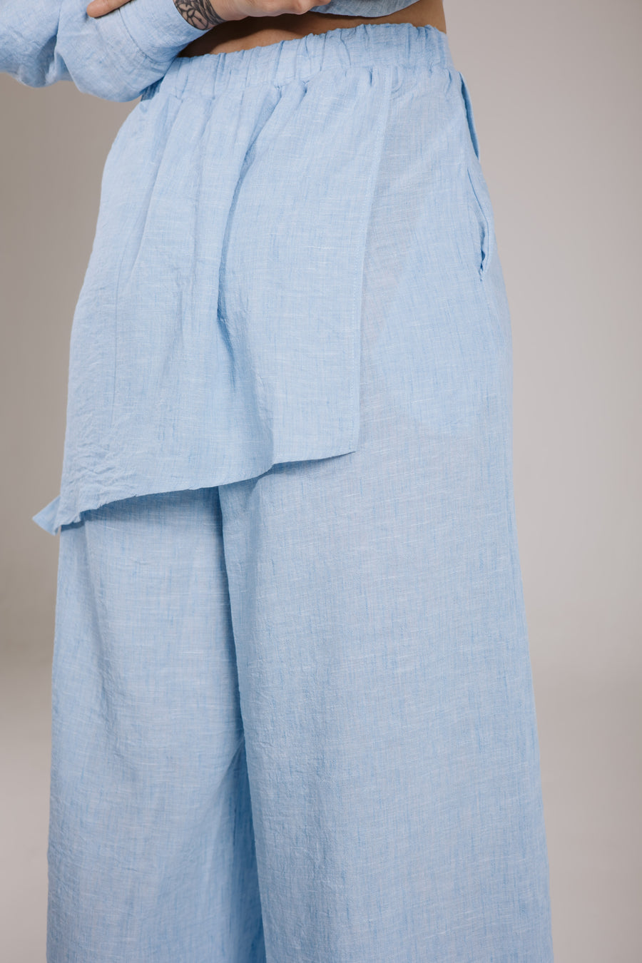 Coast Pants in Light Blue