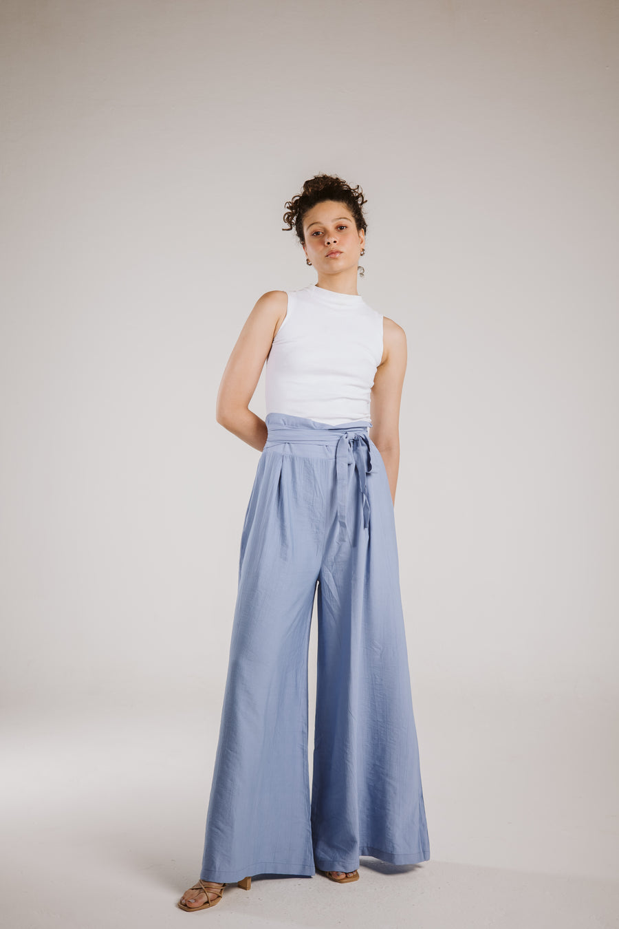 High-Rise Wide Pants in Light-Blue