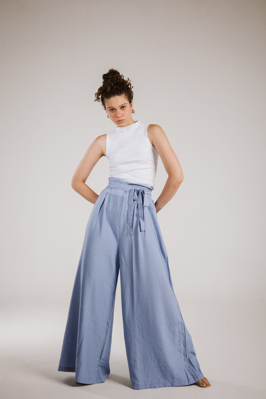 High-Rise Wide Pants in Light-Blue