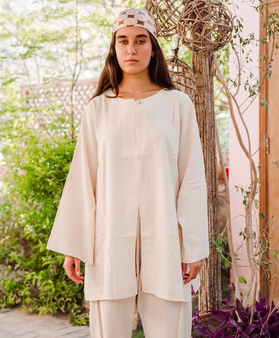 LALA Linen Top in Off-White